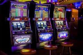 Mesin slot online tema futuristik lengkap fitur bonus